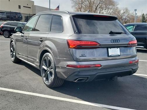 2026 Audi Q7 55 Premium Plus