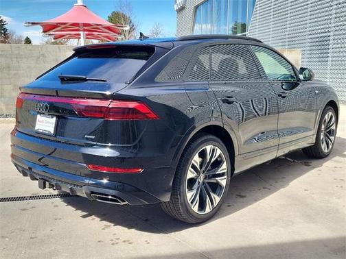 2025 Audi Q8 55 Prestige