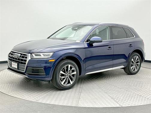 2020 Audi Q5 45 Premium Plus