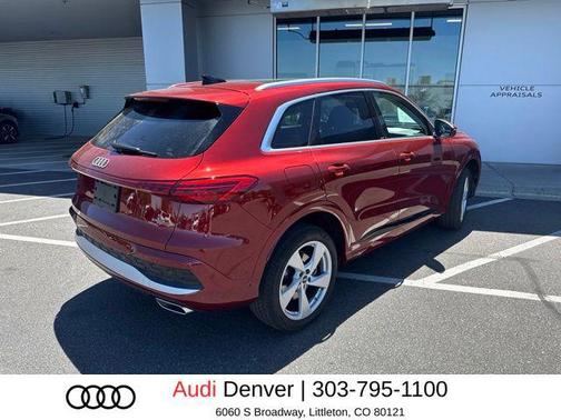 Grenadine Red Metallic 2025 Audi Q5 Premium Plus TFSI quattro S tronic