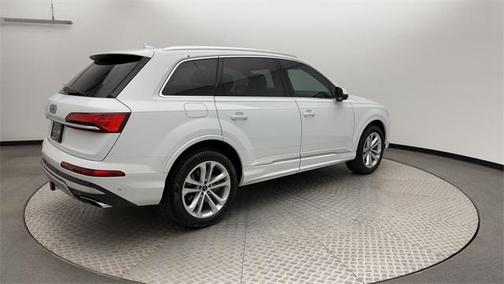 2025 Audi Q7 55 Premium Plus