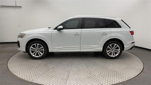 2025 Audi Q7 55 Premium Plus