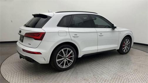 2024 Audi Q5 e 55 S line Premium Plus