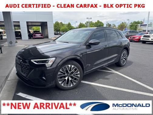 2024 Audi Q8 e-tron Prestige