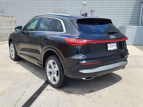2025 Audi Q5 Premium Plus
