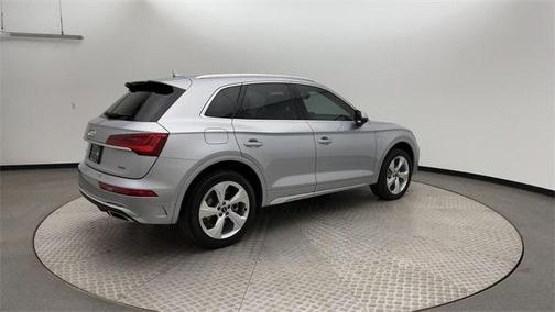 2022 Audi Q5 45 S line Premium Plus