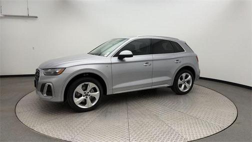 2022 Audi Q5 45 S line Premium Plus
