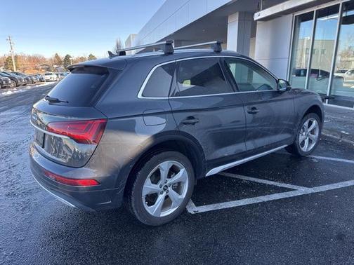 2021 Audi Q5 45 Premium Plus