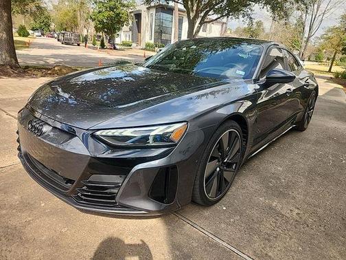 2023 Audi e-tron GT Prestige quattro