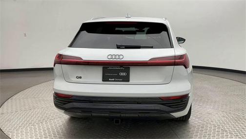 2024 Audi Q8 e-tron Premium Plus