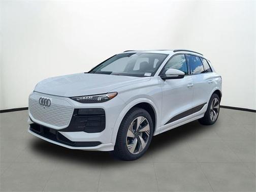 2025 Audi Q6 e-tron Premium Plus quattro