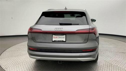 2019 Audi e-tron Premium Plus