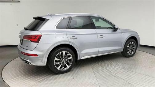 2023 Audi Q5 45 S line Premium Plus
