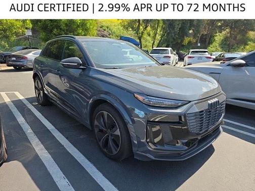 2025 Audi SQ6 e-tron Prestige quattro