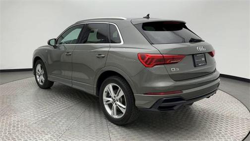 2022 Audi Q3 45 S line Premium Plus