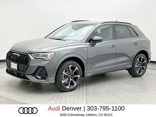 Daytona Gray Pearl Effect 2025 Audi Q3 45 S line Premium Plus