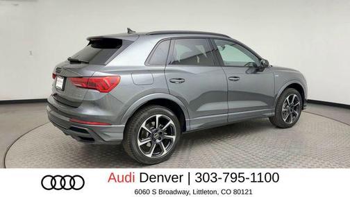 Daytona Gray Pearl Effect 2025 Audi Q3 45 S line Premium Plus