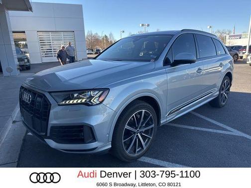 Satellite Silver Metallic 2023 Audi Q7 55 Prestige