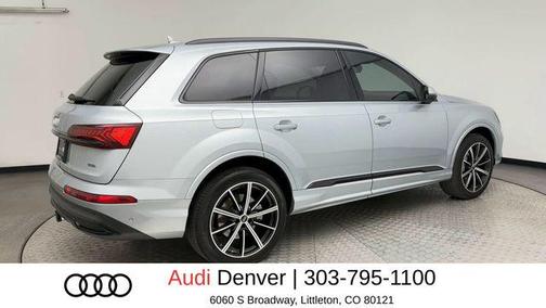 Satellite Silver Metallic 2023 Audi Q7 55 Prestige