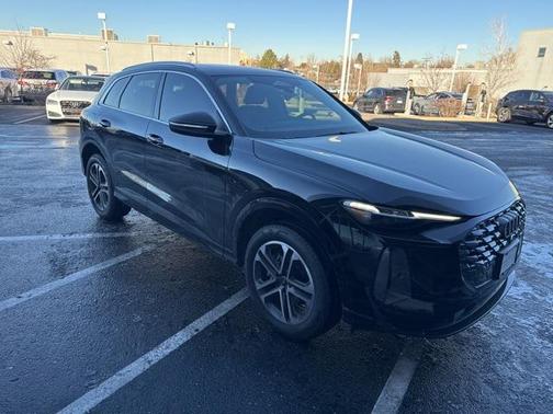 2025 Audi Q5 Premium Plus TFSI quattro S tronic