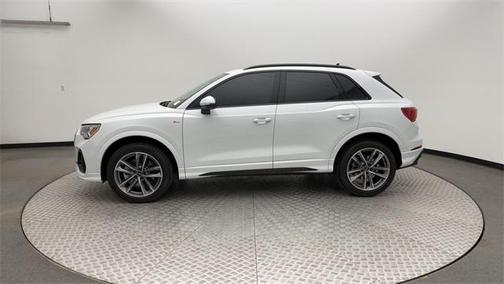 2023 Audi Q3 45 S line Premium Plus