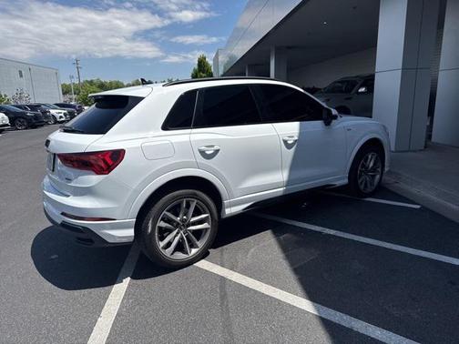 2023 Audi Q3 45 S line Premium Plus
