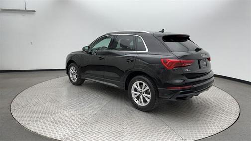 2022 Audi Q3 45 S line Premium Plus