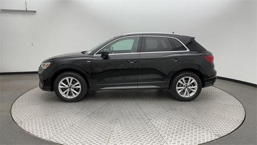 2022 Audi Q3 45 S line Premium Plus