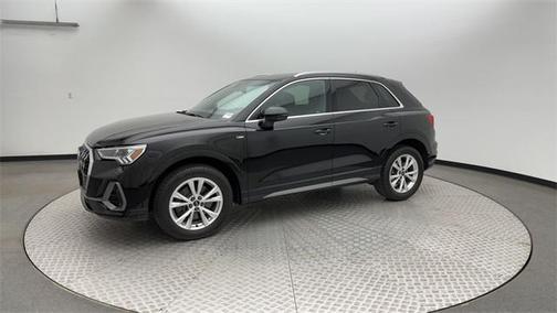 2022 Audi Q3 45 S line Premium Plus