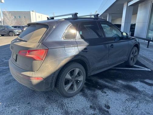 2020 Audi Q5 45 Premium