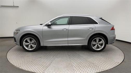 2022 Audi Q8 55 Premium
