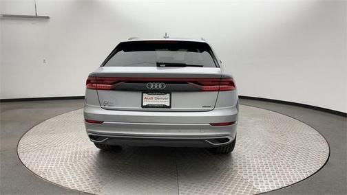 2022 Audi Q8 55 Premium