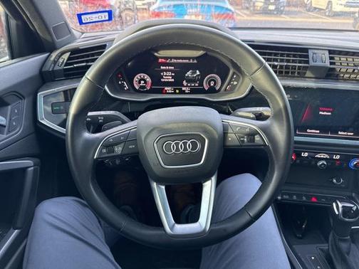 2022 Audi Q3 45 S line Premium Plus