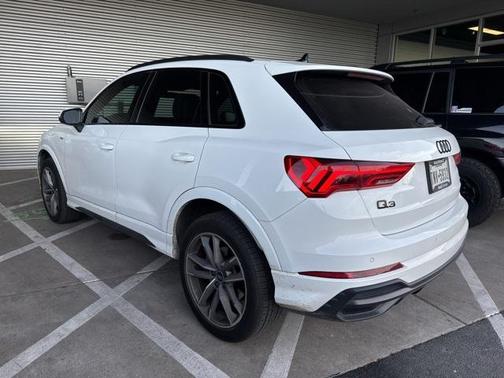 2022 Audi Q3 45 S line Premium Plus