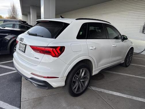 2022 Audi Q3 45 S line Premium Plus