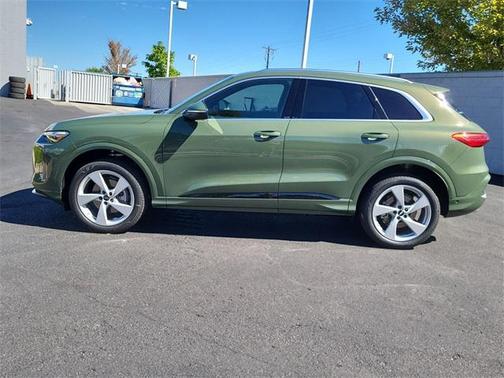 2025 Audi Q5 Premium Plus