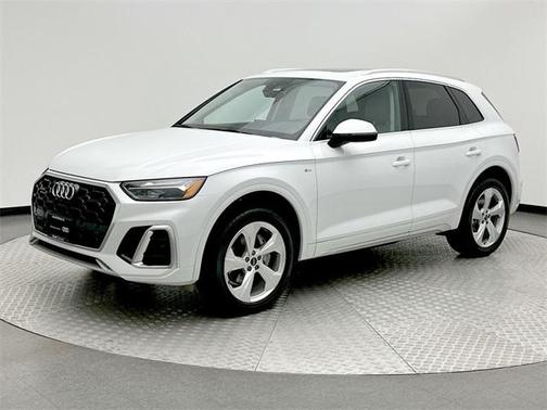 2023 Audi Q5 45 S line Premium Plus