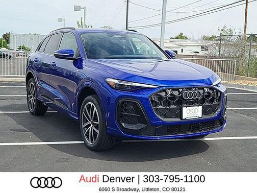 Ultra Blue Metallic 2026 Audi Q5 Premium Plus TFSI quattro S tronic