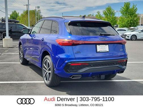 Ultra Blue Metallic 2026 Audi Q5 Premium Plus TFSI quattro S tronic