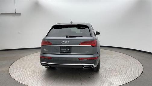 2022 Audi Q5 45 S line Premium