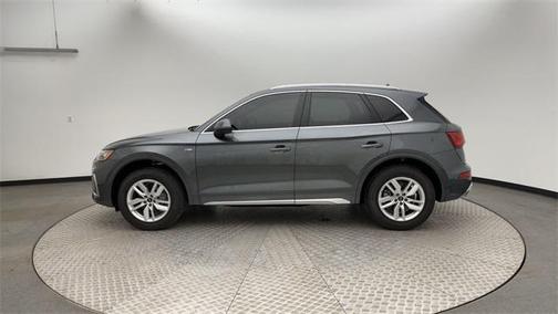 2022 Audi Q5 45 S line Premium