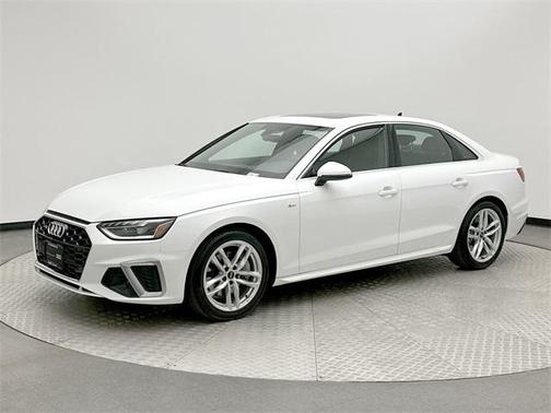 2024 Audi A4 45 S line Premium