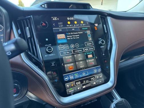 2024 Subaru Outback Touring XT