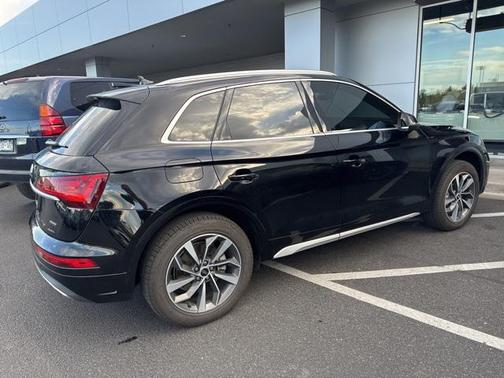 2021 Audi Q5 45 Premium Plus