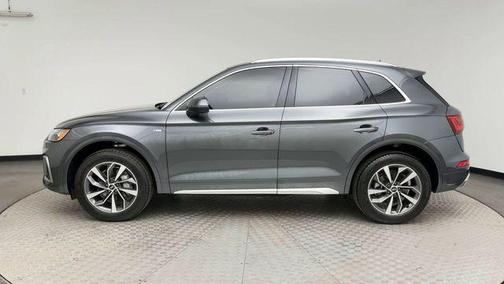 2023 Audi Q5 45 S line Premium