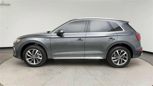 2023 Audi Q5 45 S line Premium