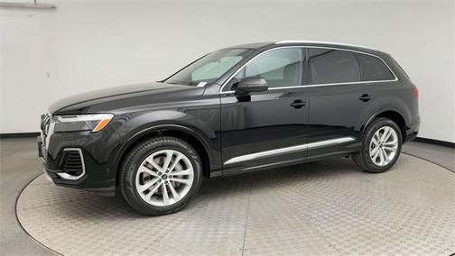 2025 Audi Q7 55 Premium Plus