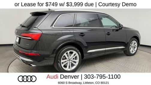 Black Metallic 2025 Audi Q7 55 Premium Plus