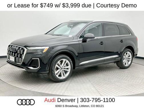 Black Metallic 2025 Audi Q7 55 Premium Plus