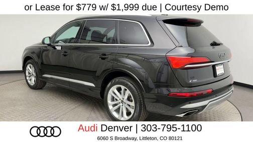 Black Metallic 2025 Audi Q7 55 Premium Plus